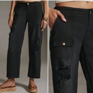 Pilcro LIKE NEW size 28 low rise wide leg crop distressed cargo utility pants
